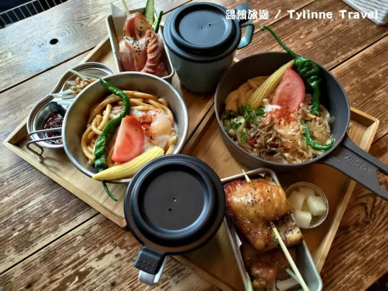 新北市金山區【新北美食】Quiet B. Days靠北過日子，北海岸景觀咖啡廳 | 中角灣無敵海景 | 金山美食餐廳推薦