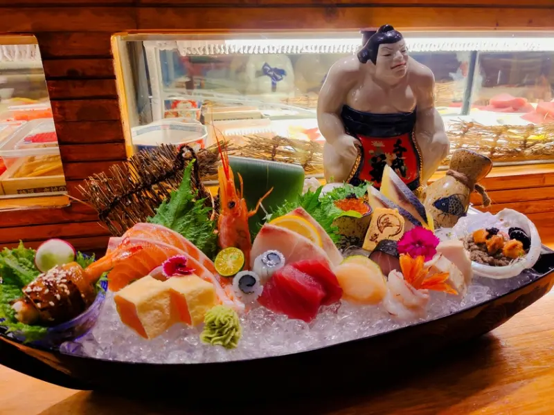 只要1000元爽吃無菜單料理！海鮮老饕超愛，丼飯和味增湯免費讓你續到飽~