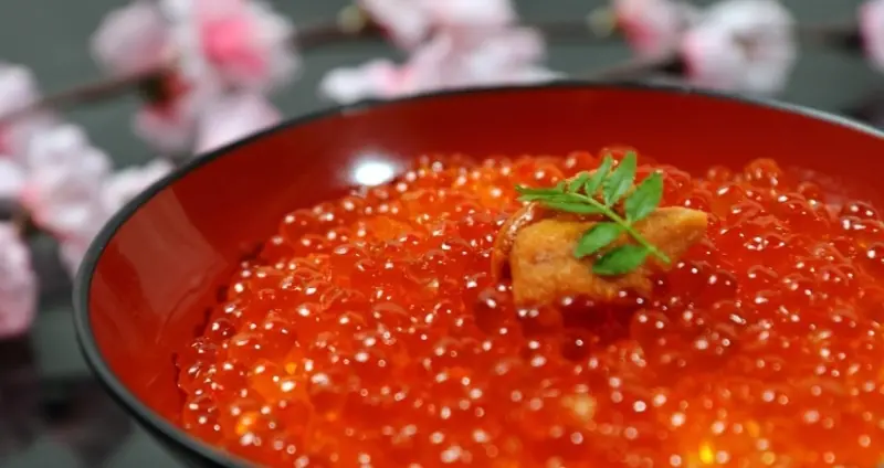 老爺比較懂吃！北海道限定套餐「干貝、鱈場蟹、海膽及和牛」每客3880元起，再加碼抽北海道來回機票、札幌JR Tower日航酒店。