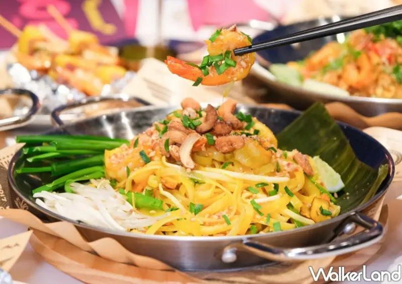 中壢美食新推薦！桃園首間BO BO泰式河粉開到大江，泰奶免費送。