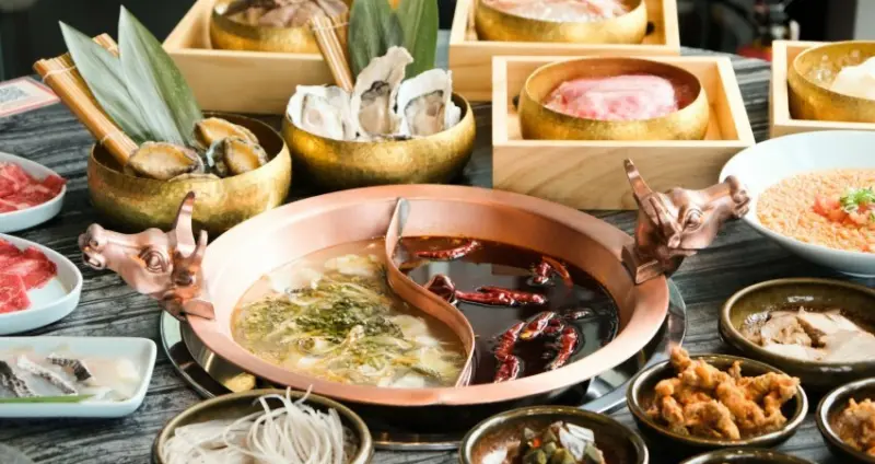 麻辣45變吃到飽！超狂799元「麻辣45吃到飽」31天快閃限定，超過50道無限加點吃到飽。