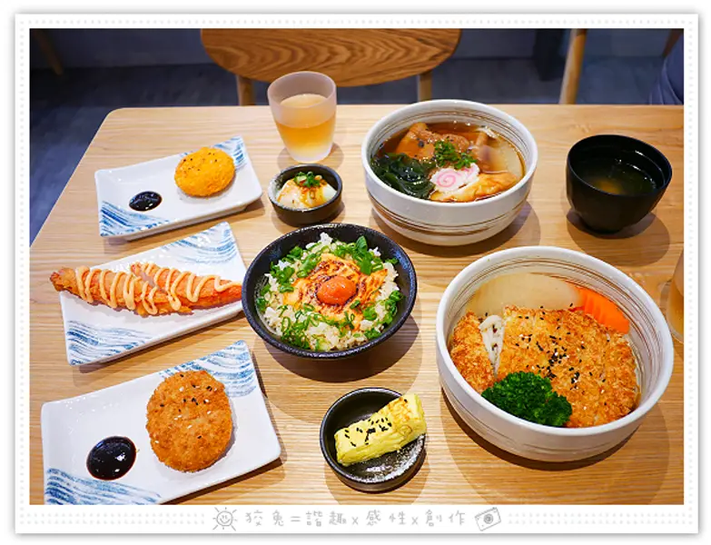 [台南食記] 旭麵~歸仁美食排隊店！三井outlet台南餐廳推薦！日式炸豬排黑咖哩飯麵、烏龍麵、可樂餅、玉子燒！