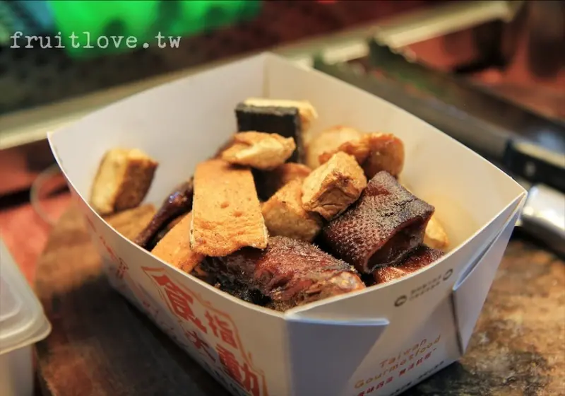 讓人吮指回味的宵夜美食東山鴨頭，好吃不油膩