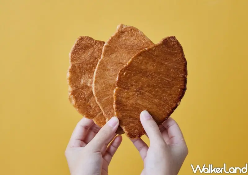 7-ELEVEN開賣韓國壓扁可頌麵包/ WalkerLand窩客島整理提供 未經許可不可轉載。