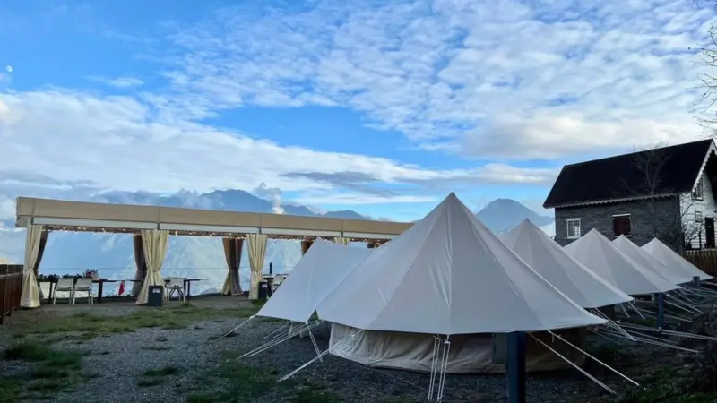 南投縣仁愛鄉【朵娜朵露營區】南投懶人露營開箱！免裝備營區、寵物友善｜ASIAYO會員專屬優惠