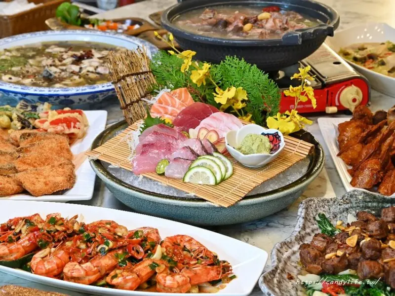 台中市東區羽笠食事｜母親節桌菜、台中中區日式聚餐推薦，不只日本料理好吃，桌菜也非常有特色，還有專屬豪華大包廂