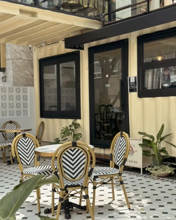  新竹竹北咖啡廳推薦：Ni Café 妮咖啡/ WalkerLand窩客島整理提供 未經許可不可轉載