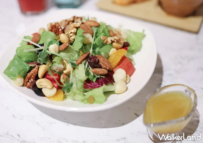 台北狐獴咖啡廳「75度獴」預約方式、菜單一次看/ WalkerLand窩客島整理提供 未經許可不可轉載。