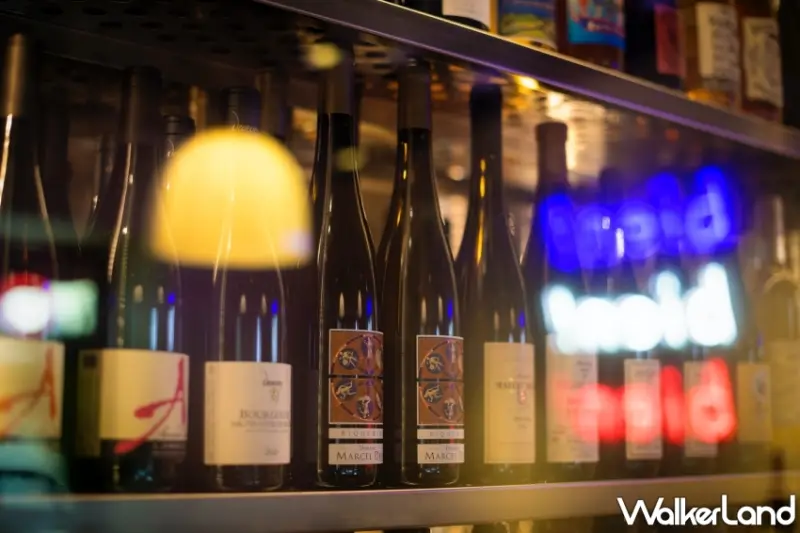 富錦樹鐵球食堂打造日本街邊自然酒館氛圍