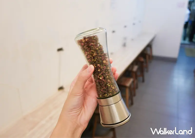 晴光市場美食「十巷咖哩」135元咖喱飯吃到飽/ WalkerLand窩客島整理提供 未經許可不可轉載。