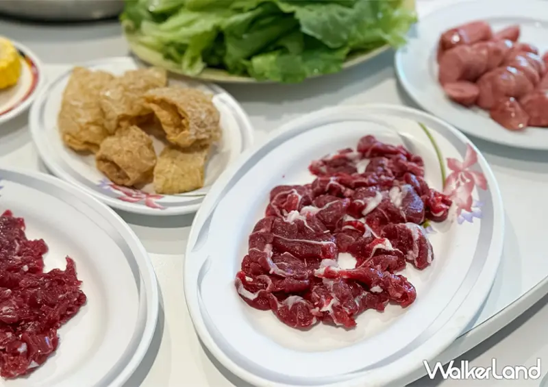 台南牛肉火鍋「永林綜合料理」菜單超過10種溫體牛可選/ WalkerLand窩客島整理提供 未經許可不可轉載。
