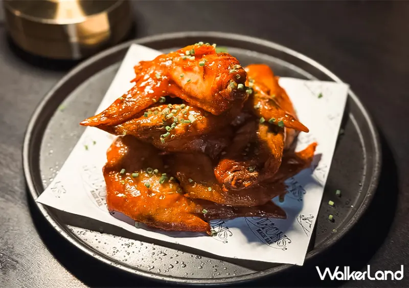 奶油啤酒必喝！台北餐酒館推薦「Potions Magic Bar 魔藥學餐酒館」塔羅占卜、魔術免費體驗/ WalkerLand窩客島整理提供 未經許可不可轉載。