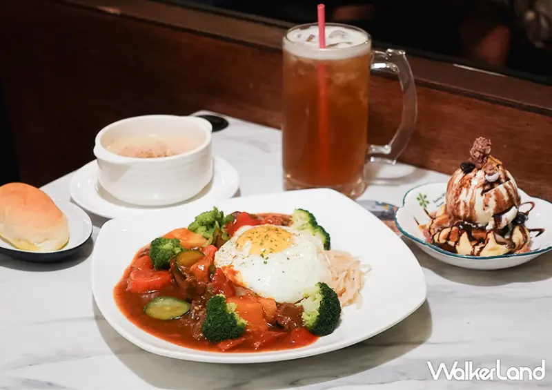 板橋鸚鵡咖啡廳「派洛特咖啡廳」全店30隻鸚鵡好可愛/ WalkerLand窩客島整理提供 未經許可不可轉載。