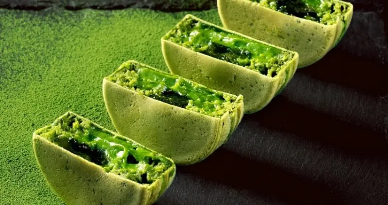 抹茶買一送一！一Ｏ八抹茶茶廊「宇治京都抹茶X靜岡焙茶」綜合霜淇淋買一送一，台中勤美誠品綠園道店限定。