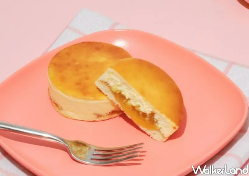 蠟筆小新 蜜桃夾心方度乳酪蛋糕  / WalkerLand窩客島整理提供 未經許可不可轉載。