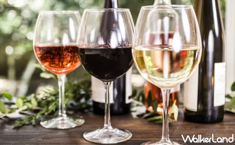 晶華酒店推出「艾菲爾鐵塔慕斯」與「五色甜甜圈」等多款奧運限定甜品