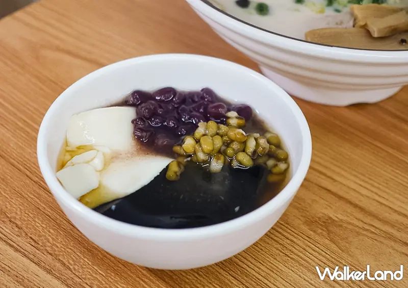 145元拉麵吃到飽！永和平價美食餐廳「何家拉麵」菜單必收藏/ WalkerLand窩客島整理提供 未經許可不可轉載。