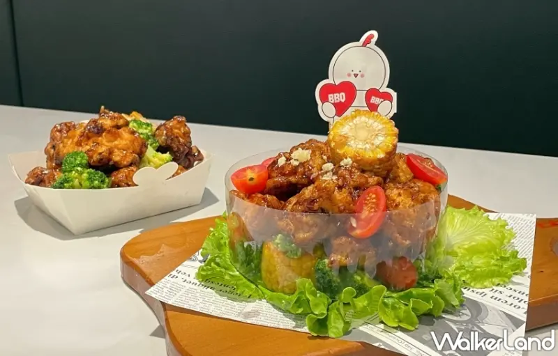 bb.q CHICKEN「黑蒜嘿皮炸雞任一系列」出示學生證就送2罐汽水