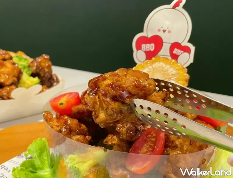 bb.q CHICKEN「黑蒜嘿皮炸雞任一系列」出示學生證就送2罐汽水