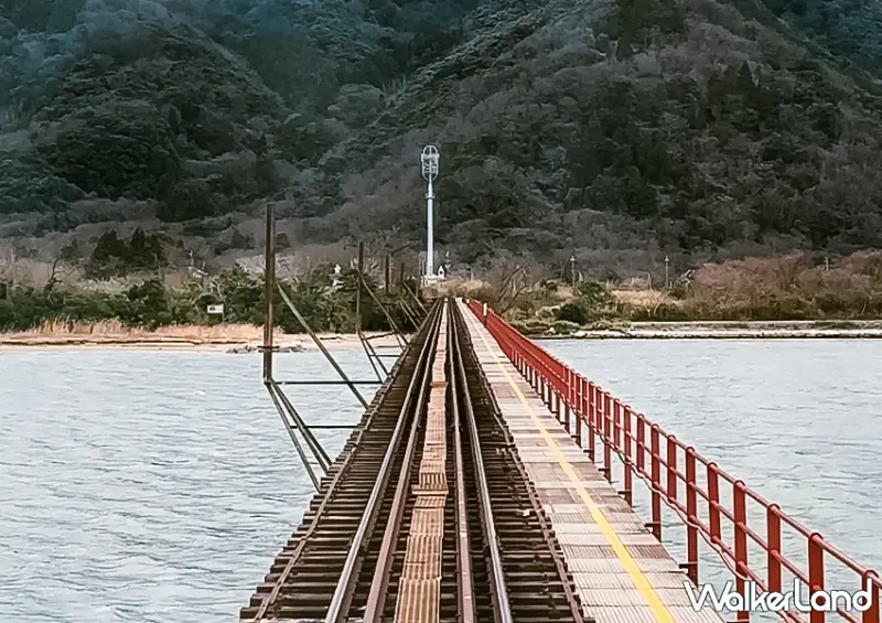 要預約！京都海上列車「天橋立丹後黑松號」神隱少女海上列車在這/ WalkerLand窩客島整理提供 未經許可不可轉載。