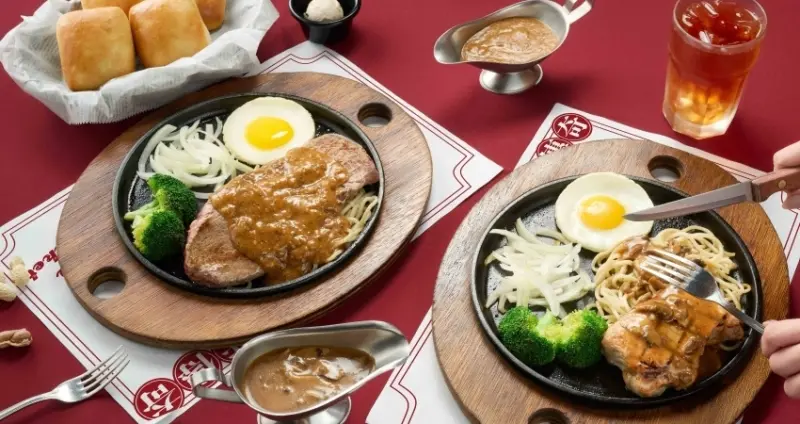 萬波紅茶喝到飽！Texas德州鮮切牛排「麵包、紅茶、牛排、油麵、一個蛋」，台式牛排復刻開吃。