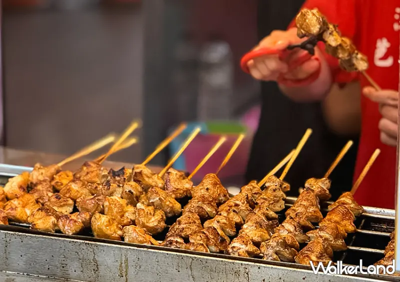 不只吃臭豆腐！深坑老街小吃推薦「芭樂嬌七里香」超大雞屁股一串只要40元/ WalkerLand窩客島整理提供 未經許可不可轉載。