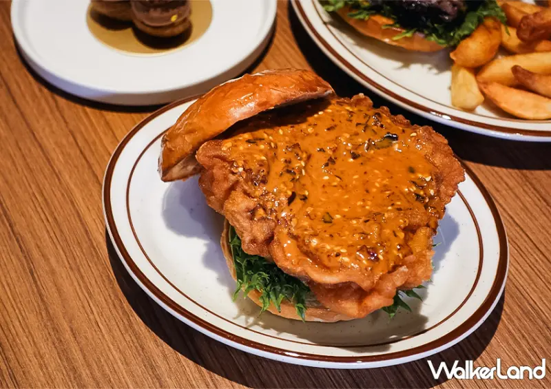 不只是漢堡店！大巨蛋周邊美食「TRIPLE T burger/dessert」推薦菜單/ WalkerLand窩客島整理提供 未經許可不可轉載。