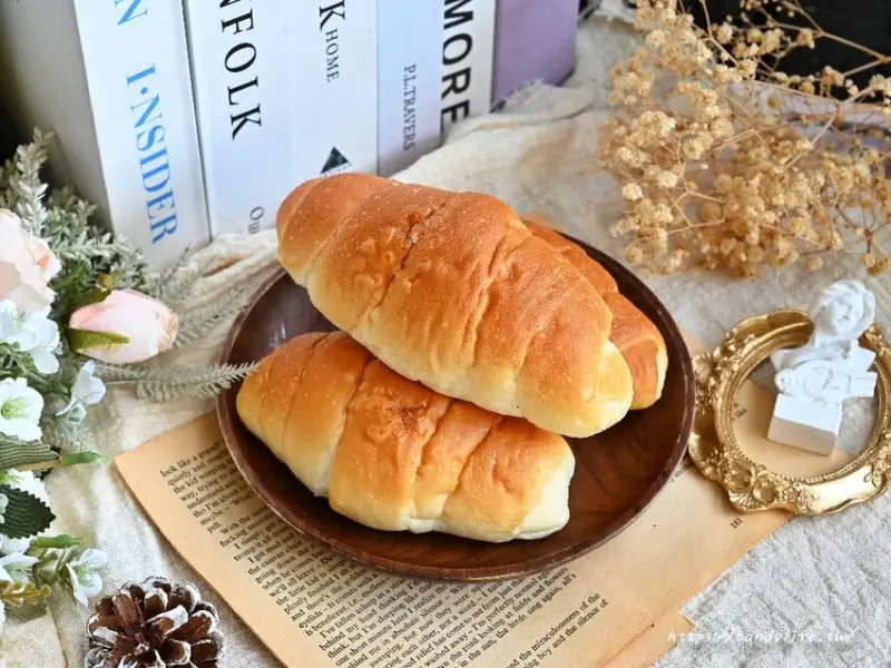 台中市北區晴天菓子｜台中新開質感日式菓子麵包店，使用日本麵粉及自製酵母，品項多樣化，晚上七點半過後還有隱藏版優惠