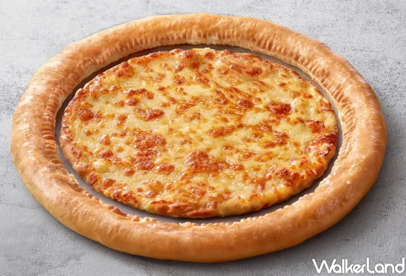 必勝客屋馬燒肉 月見五盎司菲力比薩  / WalkerLand窩客島提供 未經許可，不得轉載