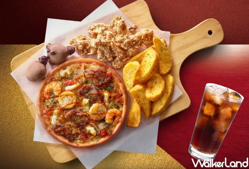 必勝客屋馬燒肉 月見五盎司菲力比薩  / WalkerLand窩客島提供 未經許可，不得轉載