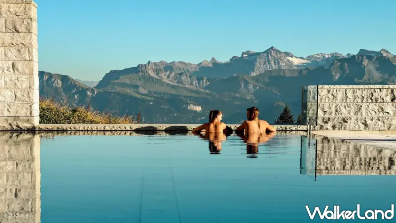 Klook推薦6大浪漫路線含冰河列車、少女峰滑翔傘與皮拉圖斯山冒險，探索歐洲屋脊的奇幻之旅。