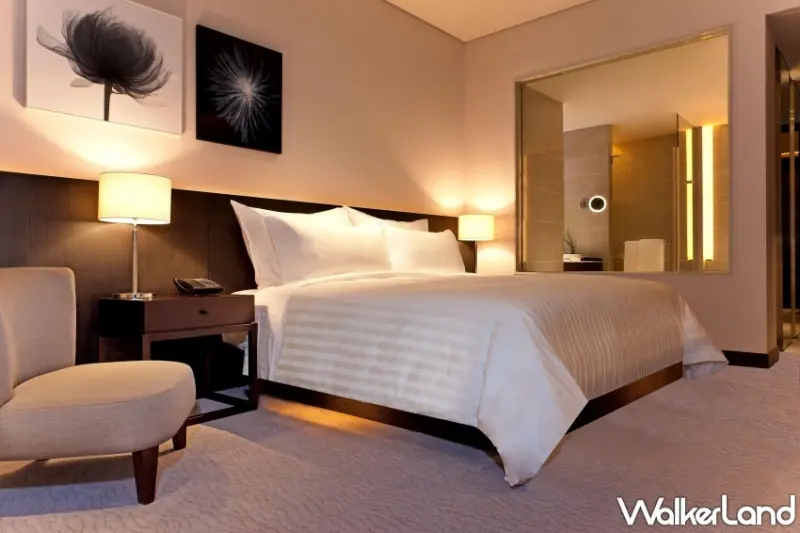 台北寒舍艾美酒店推出「紳士品茗」蛋糕、探索廚房88折、豪華住房專案