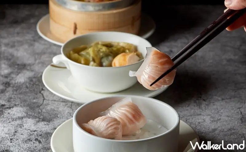 台北美福大飯店「嘆早茶」限時登場，蝦餃燒賣、黑金餃、奶油焗白菜，每週日限量供應。