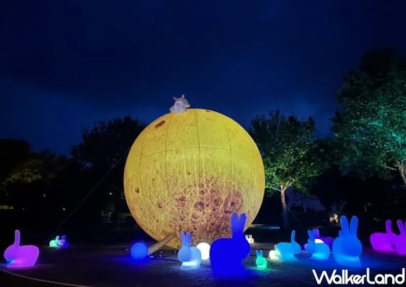 慈湖水舞秀/ WalkerLand窩客島整理提供 未經許可不可轉載。