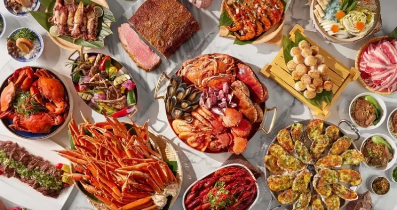 探索廚房88折吃到飽！台北寒舍艾美酒店推出「紳士品茗」蛋糕、探索廚房88折、豪華住房專案，父親節限時優惠。