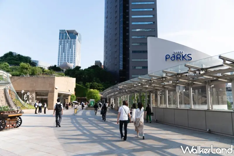 「THE SUMO HALL 日樂座 OSAKA」帶來娛樂相撲秀、享受日式美食與互動活動。