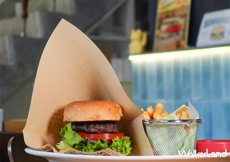 三重正義南路必吃「OakTown Burger Grill」炭烤手工美式漢堡/ WalkerLand窩客島整理提供 未經許可不可轉載。