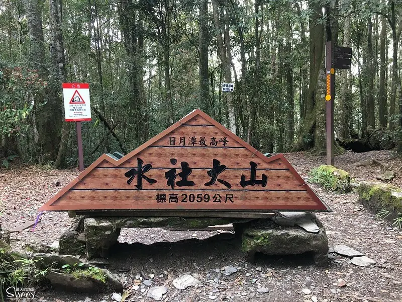 5BA3B2DD-972F-4D10-9B9B-301C04C1F465