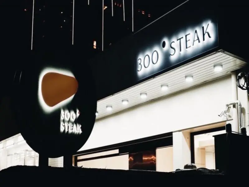 3OO° STEAK