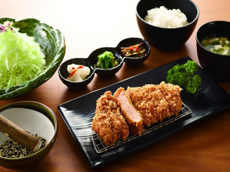 勝博殿日式豬排高雄左營店