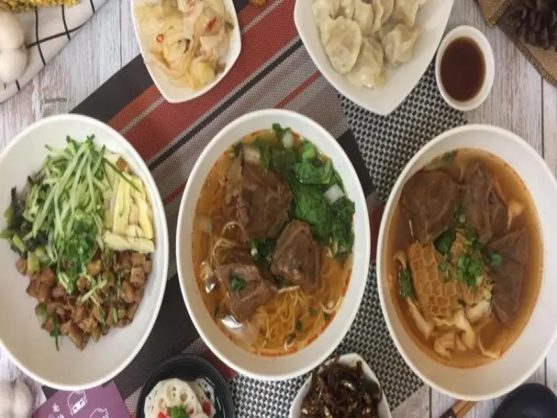 毛伯伯牛肉麵 美麗島店