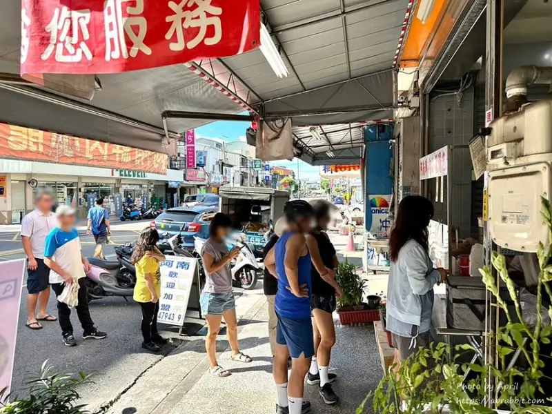 阿南鮮肉小籠湯包-要吃請先排隊的南屯人氣小籠湯包