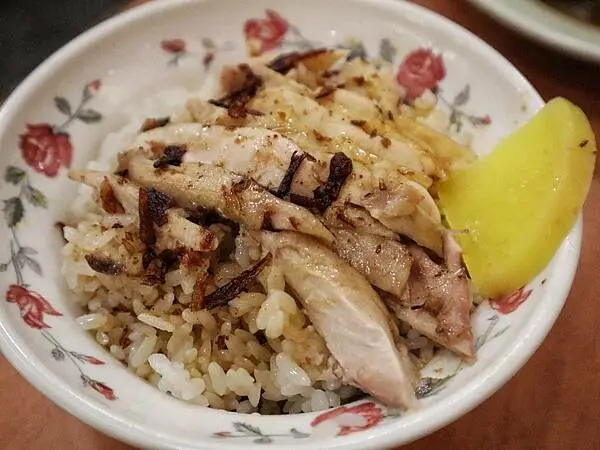 民主火雞肉飯｜油蔥酥鹹香太迷人！嘉義老牌火雞肉飯｜嘉義東區