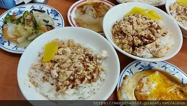 民主火雞肉飯-嘉義東區火雞肉飯推薦，小菜美味無雷還有附停車場