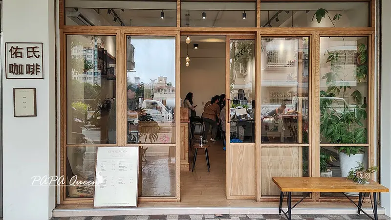 台中市西區台中西區｜佑氏咖啡 小清新風格咖啡館8點營業　　