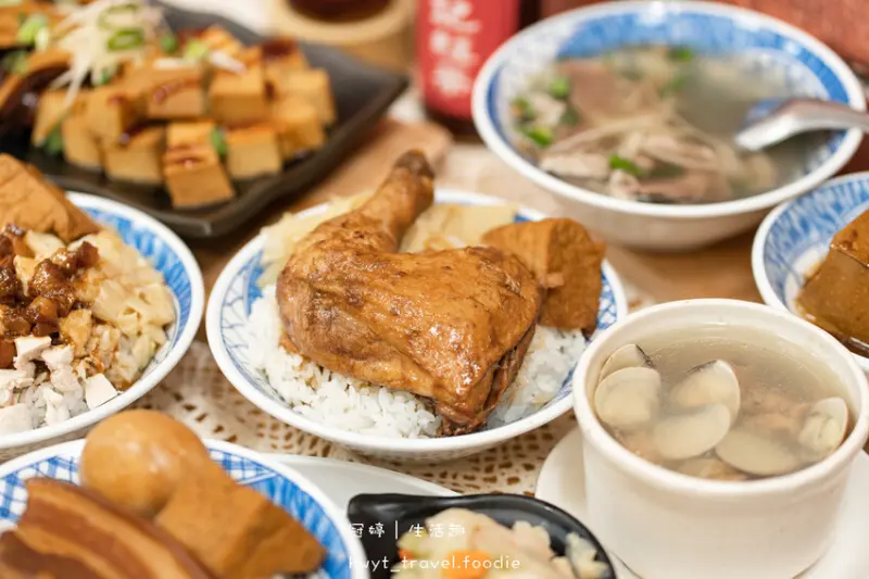 【林記飯館】黃金滷肉燥尬手炒辣椒是靈魂！大里區小吃推薦，主食40元起，興大附中美食+1│菜單