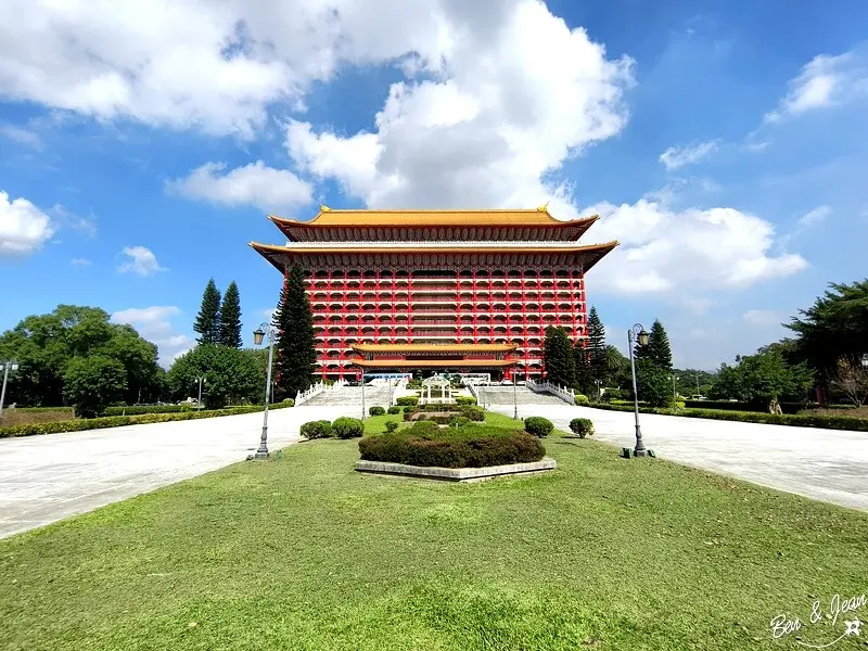 圓山大飯店牛排館~五星級飯店卻有經濟實惠價格、乾式、濕式熟成牛排加上自助沙拉吧 生日聚會都適合！