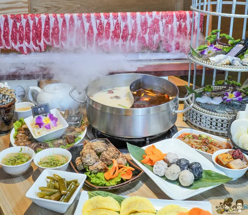 高雄勁爆瀑布肉，冰淇淋、冰滴咖啡、飲料無限暢飲 X 新推出限定個人鴛鴦鍋 - 跟著尼力吃喝玩樂＆親子生活