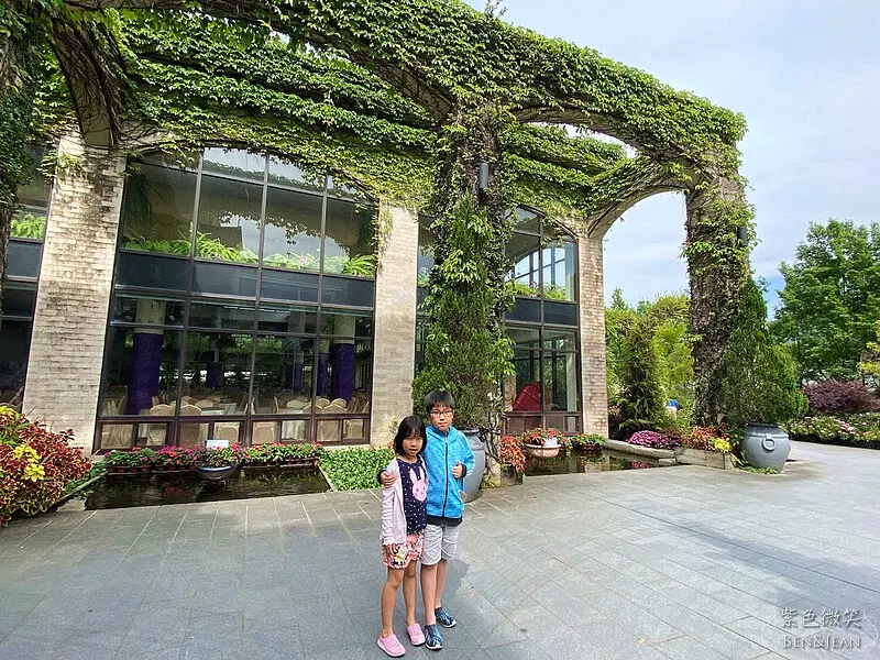 楓樺台一渡假村(台一生態休閒農場)全台唯一花神廟,40000坪花園綠地,四季花卉美不勝收~森林戲水,泳池沙池,親