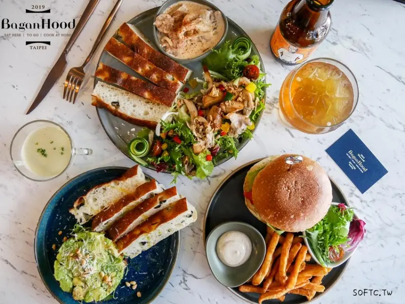 松菸美食推薦》BaganHood蔬食餐酒館●吃素不再無聊 蔬食潮流時尚未來肉 信義區蔬食餐酒館 未來肉漢堡排係金ㄟ!根本葷食! 帶毛孩一起來玩 寵物友善餐廳 - 軟西，遊記